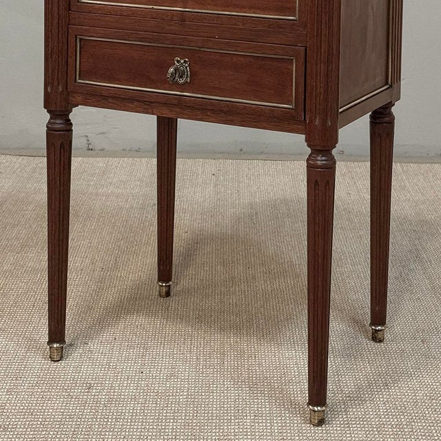 Pair Early 20th Century French Louis XVI Style Mahogany Marble Top Nightstands in the Manner of Maison Jansen For Sale In Dallas - Image 6 of 18