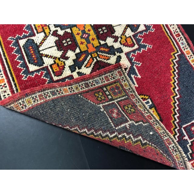 Small Handmade Red Wool Rug, 1960s, in Flawless conditions. Designed 1960 to 1969