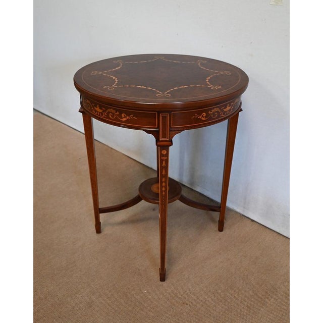Louis XVI Style Mahogany Tea Table, 1910s For Sale - Image 3 of 18