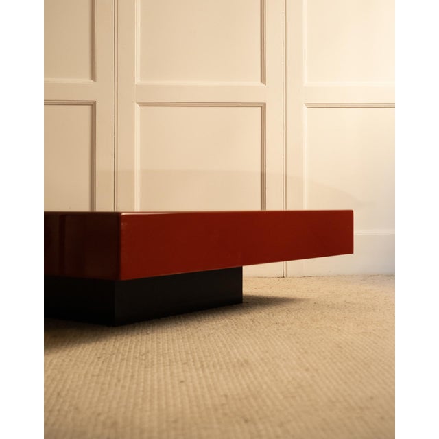 Mid-Century Modern Lacquered Coffee Table, Italy, 1970s For Sale - Image 3 of 7