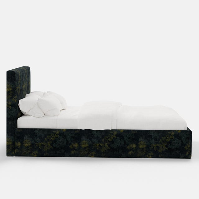 Not Yet Made - Made To Order Square Low Platform Bed in Verdure Navy, Full/Double For Sale - Image 5 of 6