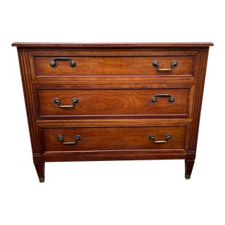 Mid 20th Century Kindel Furniture French Provincial Style Louis XVI Chest of Drawers. For Sale