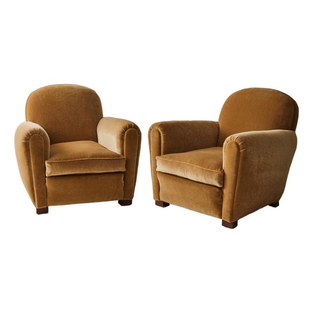 French Ary Deco Club Chairs in Mohair, 1940's, a Pair. For Sale