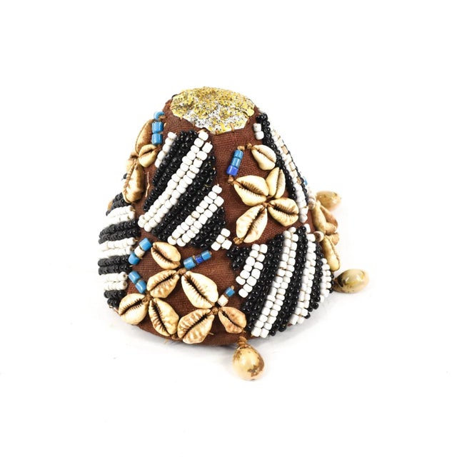 Early 20th Century Kuba Beaded Noble's Hat with Cowrie Shells For Sale - Image 4 of 6