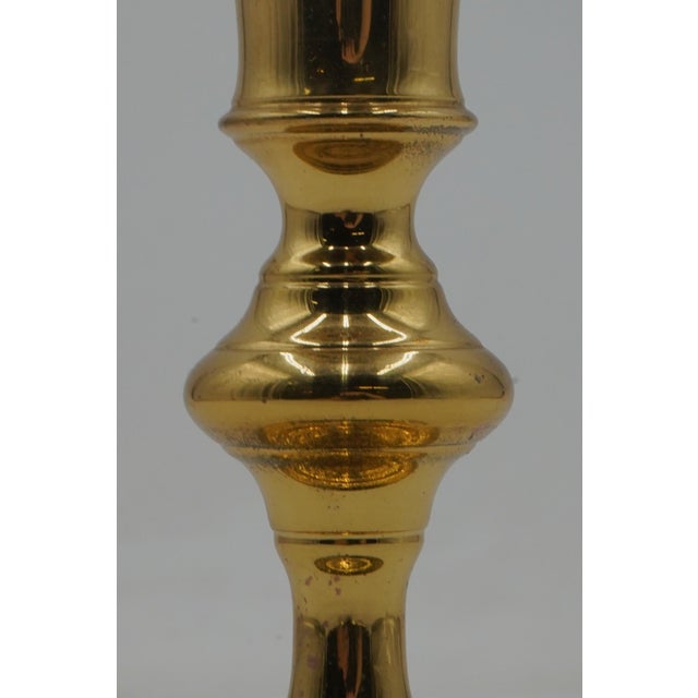Virginia Metalcrafters Pair of Virginia Metalcrafters Colonial Williamsburg Brass Candlesticks For Sale - Image 4 of 7