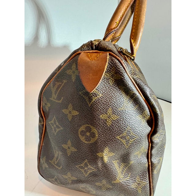 Vintage LOUIS VUITTON Brown Monogram Canvas Speedy 30, Most popular Mini Bag For Sale - Image 13 of 18