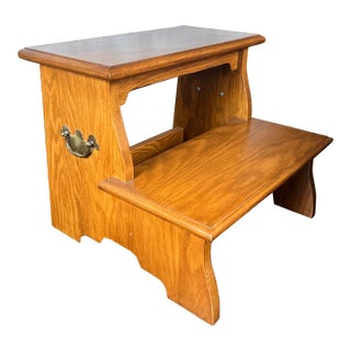 1990s Traditional Bed or Library Step Stool For Sale