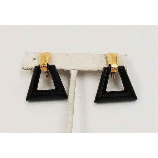 1970s Vintage 1970s Signed Crown Trifari Goldtone & Black Lucite Hoop Clip Earrings - 2 Pieces For Sale - Image 5 of 9