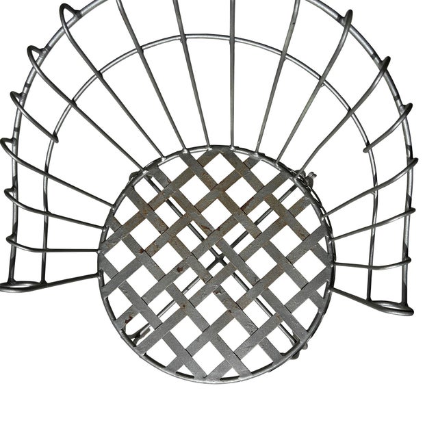 John Salterini Late 19th Century French Wrought Iron Garden Chair in the Style of Salterini in Silver For Sale - Image 4 of 7