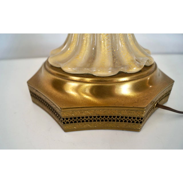 1960’s Hollywood Regency Barovier & Toso Murano Glass Table Lamp For Sale - Image 9 of 12