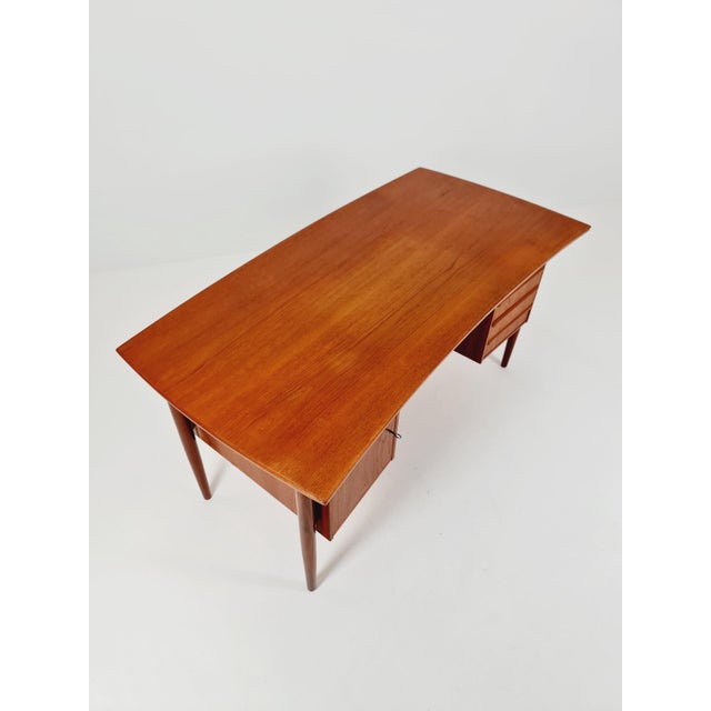 Vintage Danish Teak Desk from GV Møbler, 1960s For Sale - Image 9 of 18