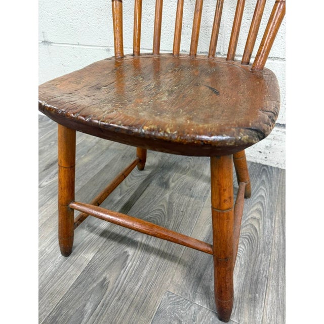 Antique American Windsor Farmhouse Style Plank Seat Dining Chair For Sale - Image 9 of 10