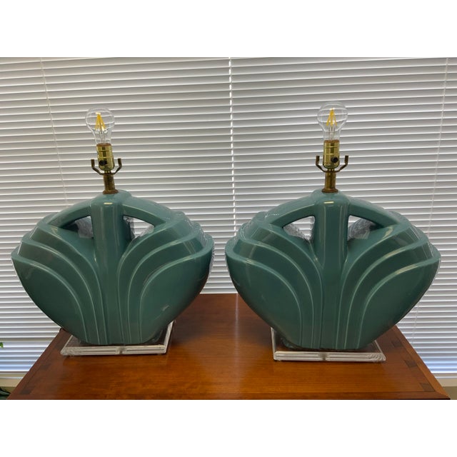 Beautiful pair of 80"s lamps, great for beach homes. Or just for any home with a beach vibe. The detailing on the lamps...