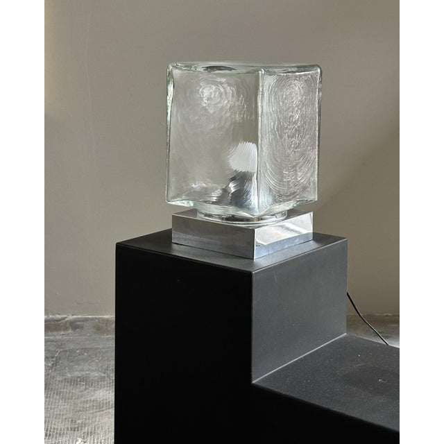 1970s Vintage Table Lamp with Glass Diffuser, 1970s For Sale - Image 5 of 5
