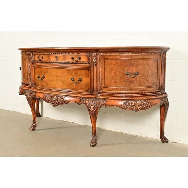 English Berkey & Gay Antique Georgian Burled Walnut Bow Front Sideboard or Bar Cabinet, Circa 1920s For Sale - Image 3 of 13