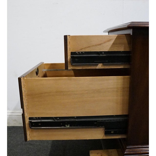 Wood Sligh Furniture Solid Mahogany Traditional Style 22" File Cabinet For Sale - Image 7 of 12