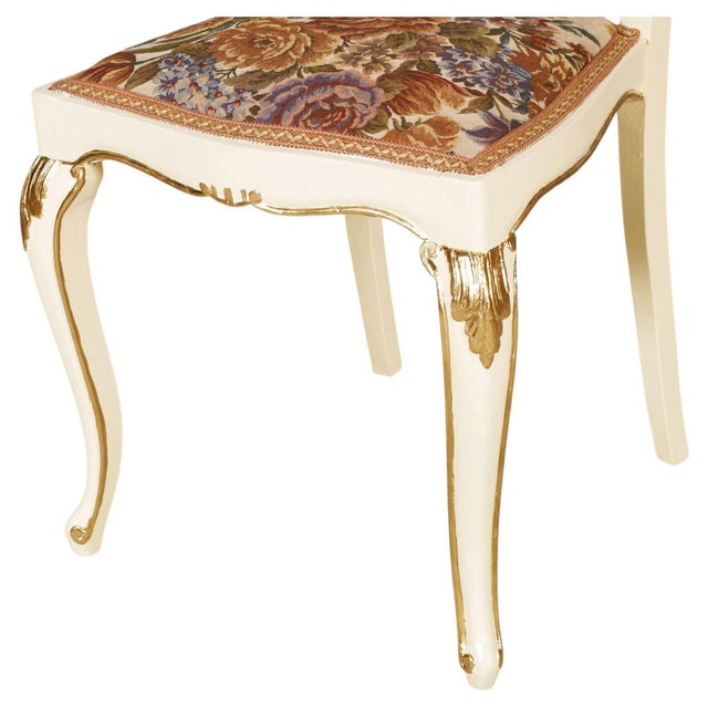 Baroque Venetian Cream Lacquered and Gilt Walnut Chairs with Floral Upholstery attributed to Testolini e Salviati for Testolini & Salviati, 1930s, Set of 3 For Sale - Image 3 of 11