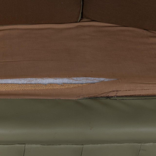 Vintage English Chesterfield Sofa in Olive Green Leather, 1980 For Sale - Image 4 of 18