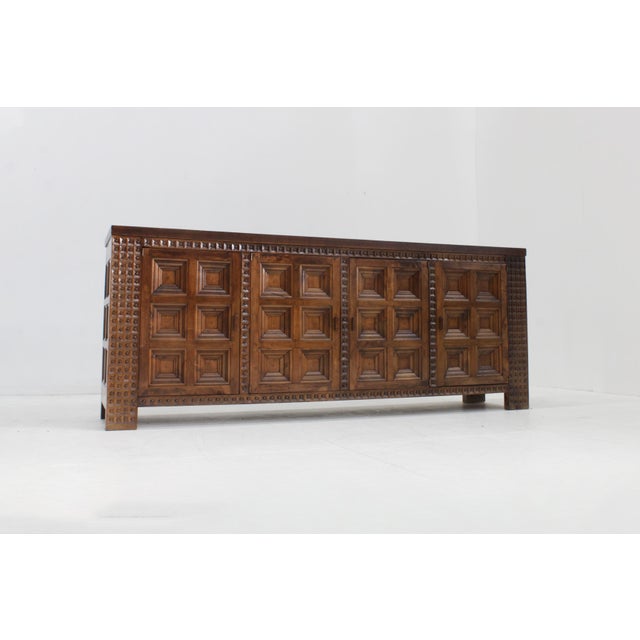 Spanish Brutalist Sideboard in Walnut, 1960s For Sale - Image 10 of 10
