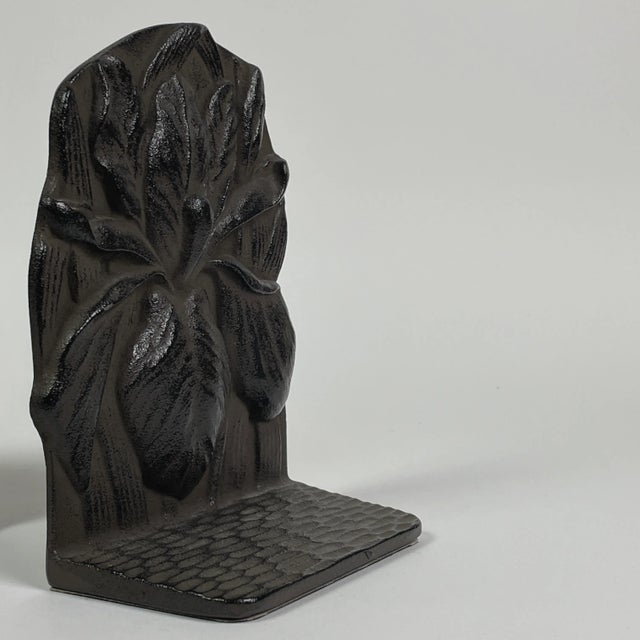 1940s Vintage Art Nouveau Style Japanese Cast Iron Iris Flower Bookends For Sale - Image 5 of 7
