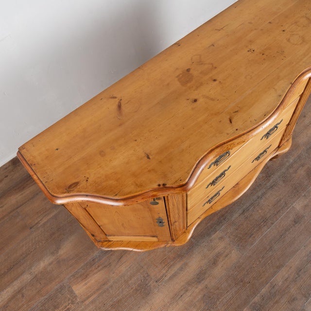 19th-Century Swedish Pine Sideboard or Buffet For Sale - Image 6 of 13