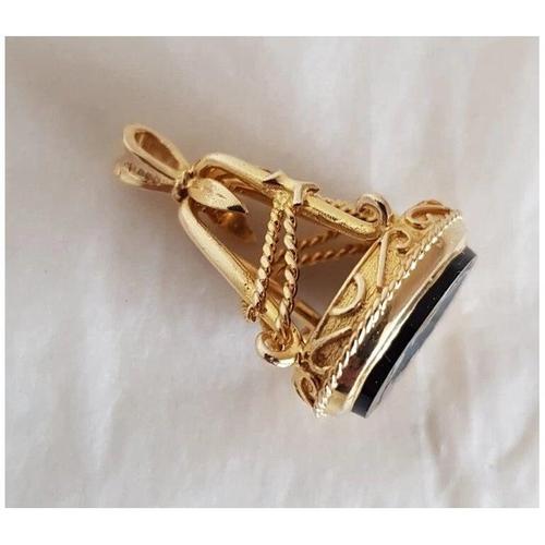 Vintage Gold and Black Onyx Novelty Seal Charm by Slade & Kempton, London, 1967 For Sale - Image 10 of 16