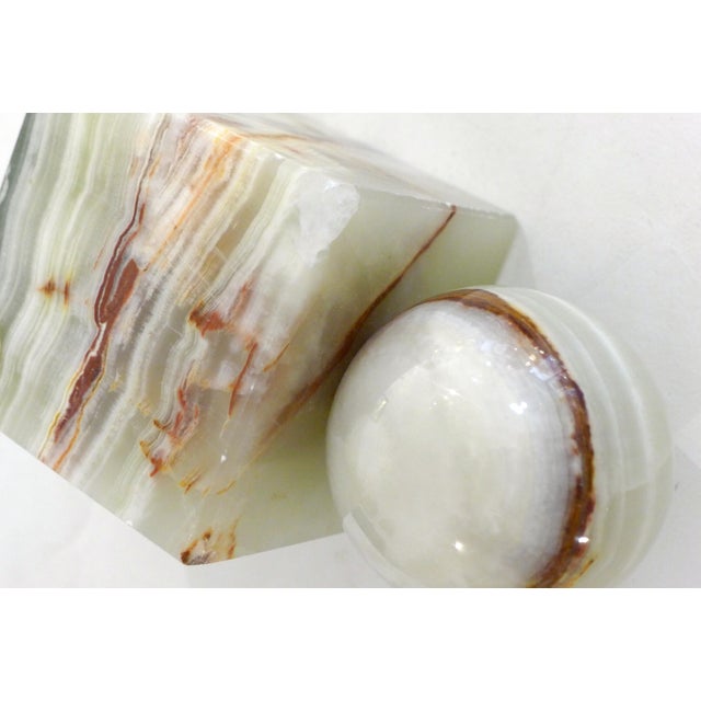 Mid-Century Italian Modernist Sculptural Bookends in Onyx, 1950s, Set of 2 For Sale - Image 14 of 15