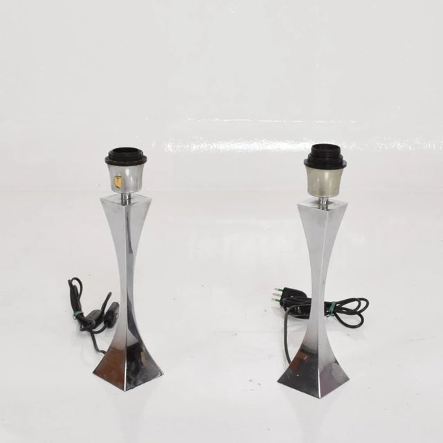 A. Montagna Grillo & A. Tonello 1970s Piramide Chrome Table Lamps by Tonello & Montagna Grillo Italy For Sale - Image 4 of 8