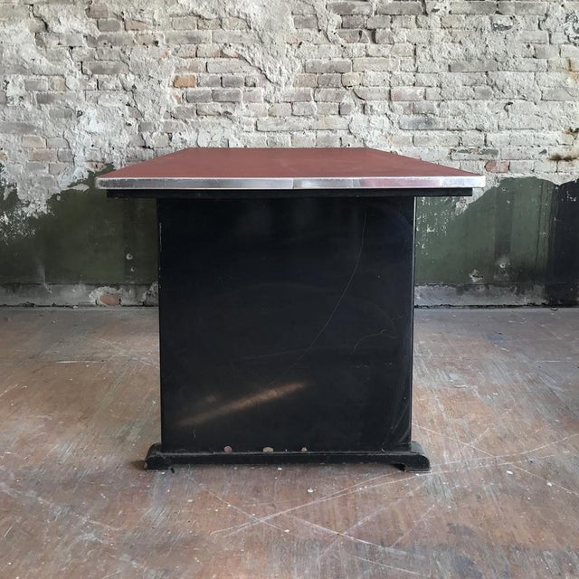 1950s Dining Table with Red Linoleum Table Top and Black Metal Base, 1950s For Sale - Image 5 of 9