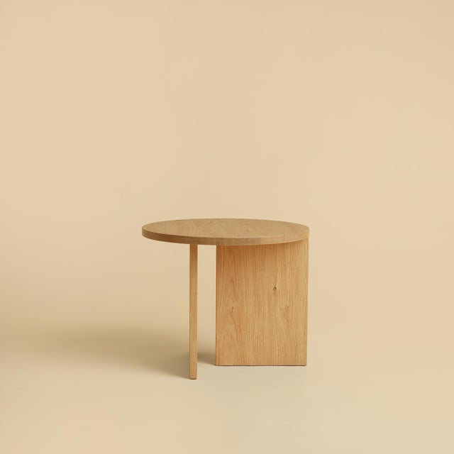 Round Side Table in Oak by Lebanto For Sale - Image 4 of 4