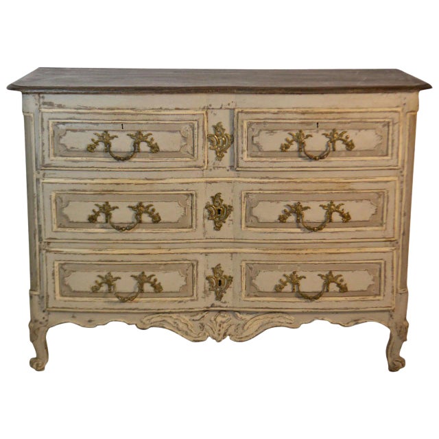 18th Century Louis XV Commode For Sale