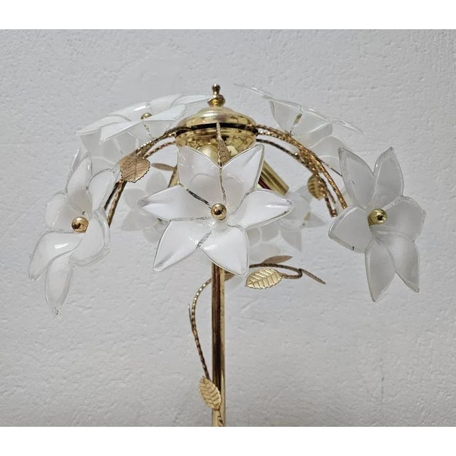 1970s Hollywood Regency Murano Glass Floral Table Lamp, Italy, 1970s For Sale - Image 5 of 11