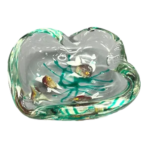 Alfredo Barbini Mid 20th Century Art Glass Bowl with Three Fish