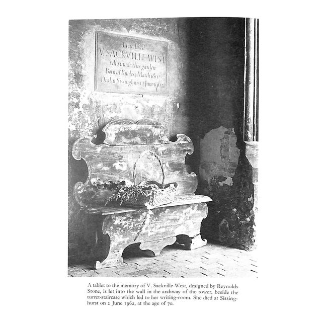 "V. Sackville-West's Garden Book" 1974 Nicolson, Philippa For Sale - Image 9 of 10