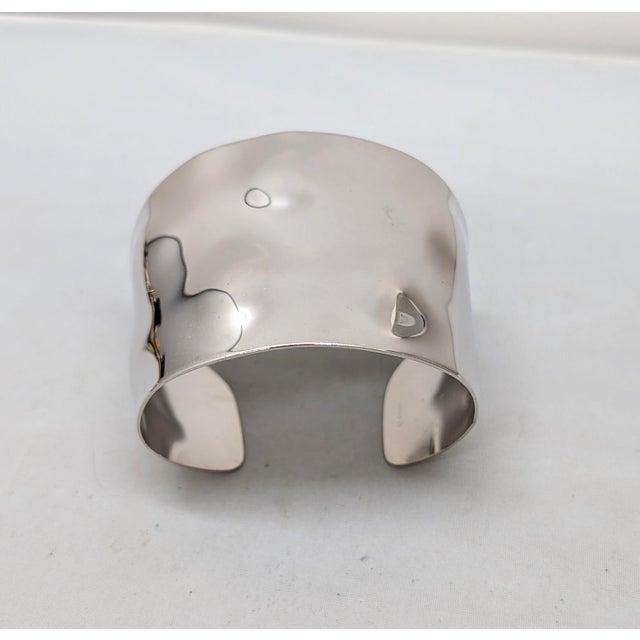 Vintage 1970s Signed Napier Rhodium Plated Bumpy Cuff Bracelet For Sale - Image 10 of 13