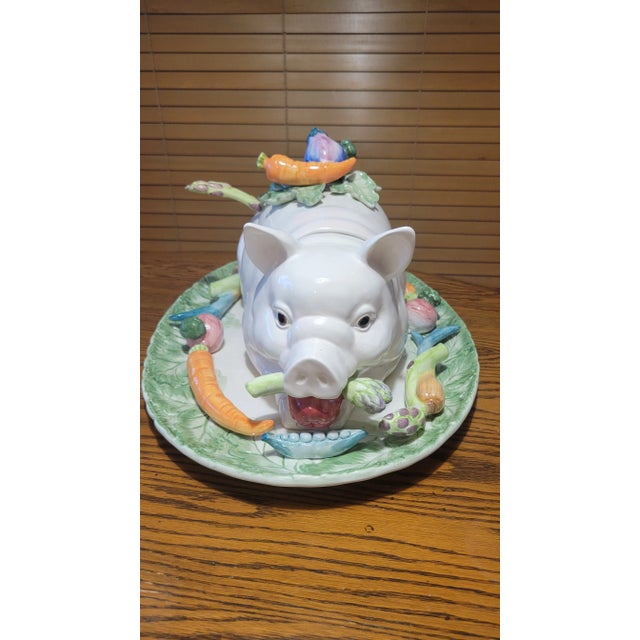 1990s Fitz and Floyd Ceramic Pig Tureen With Tray For Sale - Image 5 of 12