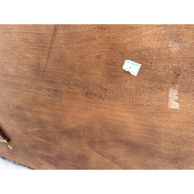 Wood 90's the Bombay Company Chippendale Mahogany Butler Coffee Table/Tray For Sale - Image 7 of 8