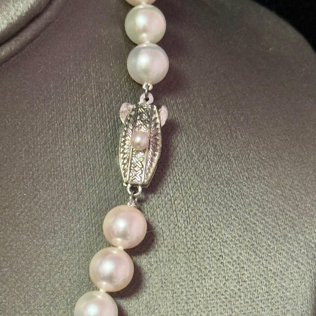 White 1990s Mikimoto Akoya Pearl Necklace 17" Sterling Silver 8 - 8.5 mm Estate For Sale - Image 8 of 11