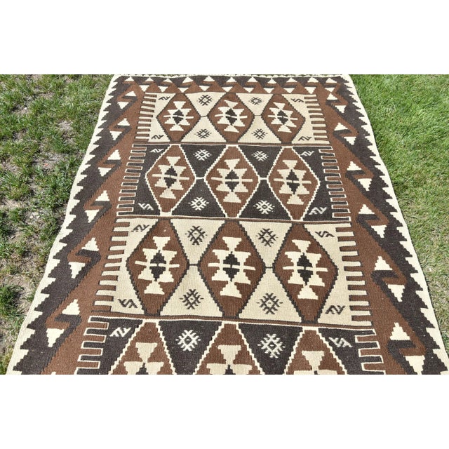 1980s Hand Knotted Oushak Kilim Striped Diamond Line Design Turkish Kilim Rug For Sale In Sacramento - Image 6 of 9