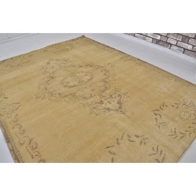 Tan Oushak Vintage Low Pile Vintage Rug For Sale - Image 8 of 10