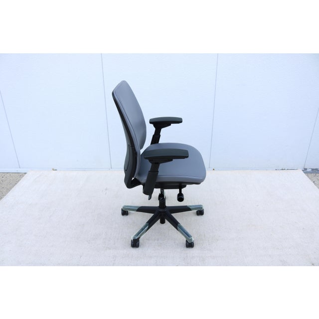 Gray Steelcase New Amia Executive Ergonomic Office Chair Gray Vinyl, Fully Adjustable For Sale - Image 8 of 18