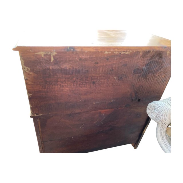 Antique American Country Pine Flour Bin Dry Sink Cabinet With Lift-Top Storage, Circa 1880–1910 For Sale In Sacramento - Image 6 of 6