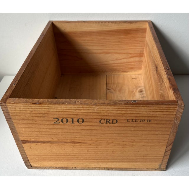 Wine Crate-Chateau Lilian Ladouys-St. Estephe, France-2010 For Sale In New York - Image 6 of 9