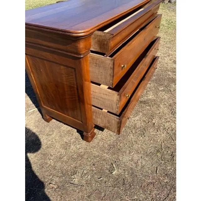 19th Century Louis Philippe Solid Walnut Chest of Drawer / Commodes For Sale - Image 15 of 18