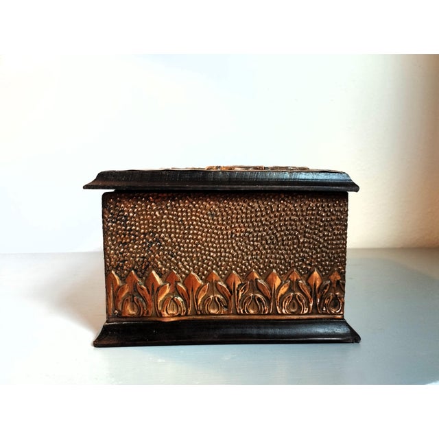 French Embossed Copper Box with Figurative Scene, 1950s For Sale - Image 6 of 9