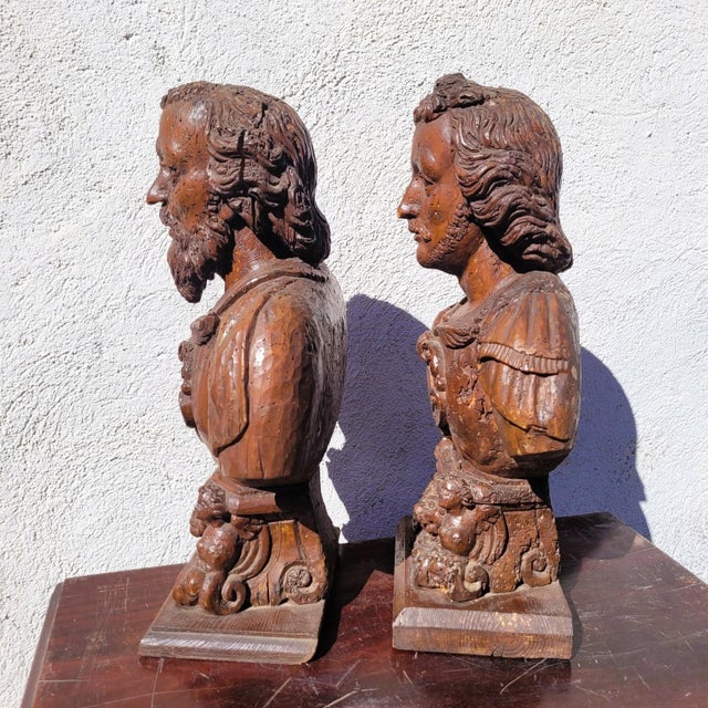 Carved Reliquary Busts, 17th Century, Walnut, Set of 2 For Sale - Image 3 of 17
