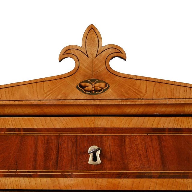 Hallway Cabinet from Gänsefurth Castle, Thuringia For Sale - Image 6 of 17