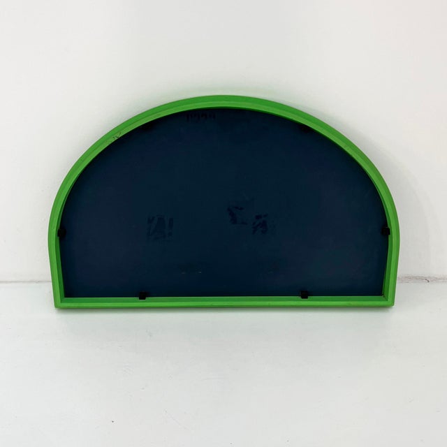 Postmodern Green Frame Mirror by Anna Castelli Ferrieri for Kartell, 1980s For Sale - Image 3 of 7