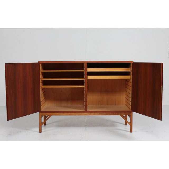 Børge Mogensen Teak Sideboard with China Legs of Oak by Børge Mogensen for FDB Møbler, 1960s For Sale - Image 4 of 10