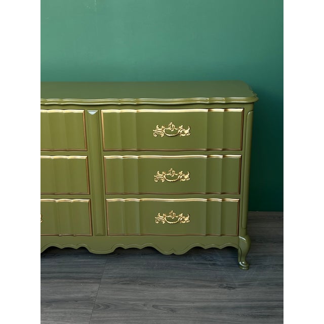 Olive 1970's French Provincial Olive Green Lacquered Dresser of Six Drawers For Sale - Image 8 of 11